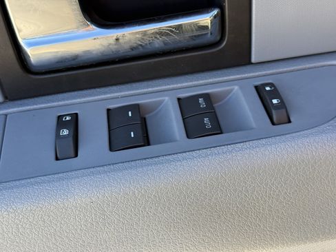 Used 2014 Ford F150 XLT w/ XLT Chrome Package image 23