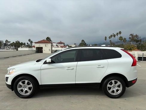Used 2010 Volvo XC60 3.2 image 3
