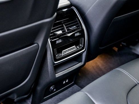 New 2026 BMW X5 M Competition w/ Executive Package image 31