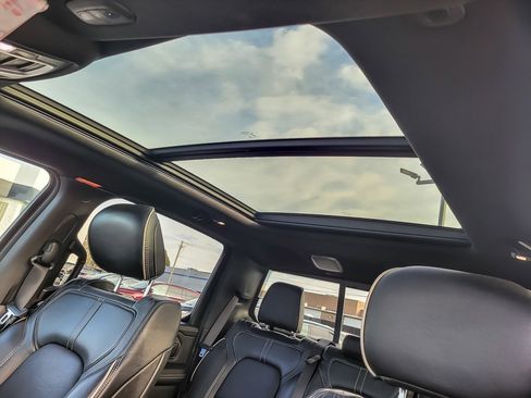 Used 2020 RAM 1500 Limited image 8