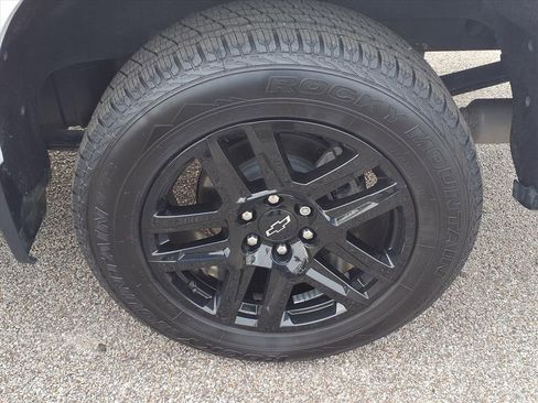 Used 2022 Chevrolet Silverado 1500 RST image 25