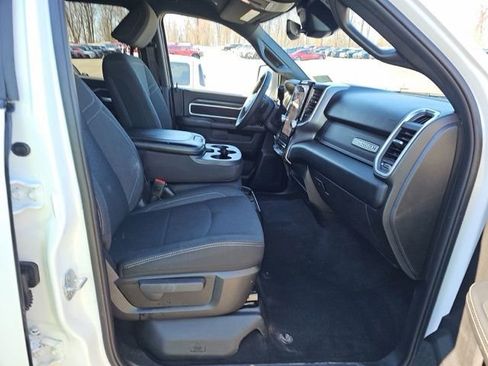 Used 2025 RAM 2500 Big Horn AWD/4WD image 9