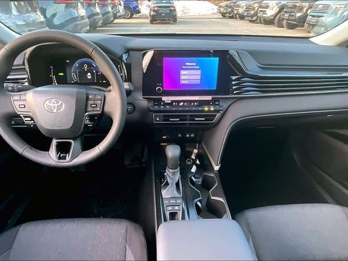 New 2026 Toyota Camry LE image 5