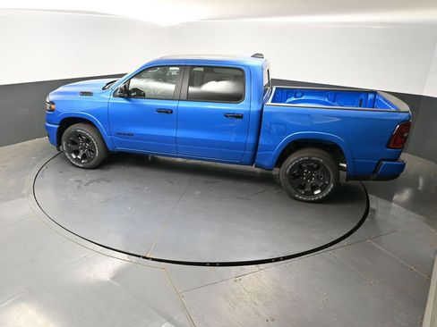 New 2026 RAM 1500 4x4 Crew Cab image 33