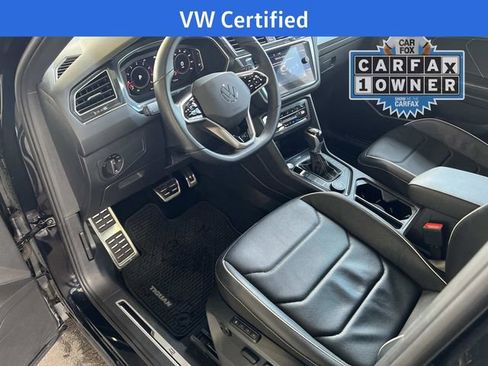 Certified 2023 Volkswagen Tiguan SEL R-Line image 15