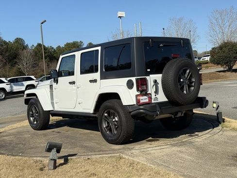 Used 2018 Jeep Wrangler Unlimited Willys Wheeler image 7