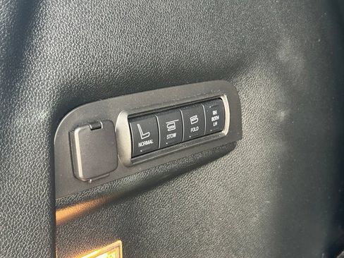 Used 2019 Ford Explorer Sport w/ Equipment Group 401A AWD/4WD image 44