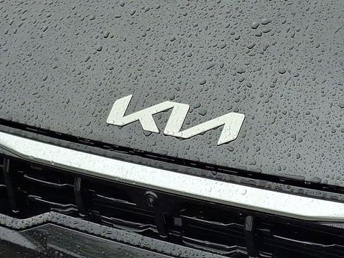 New 2025 Kia K4 GT-Line Turbo image 21