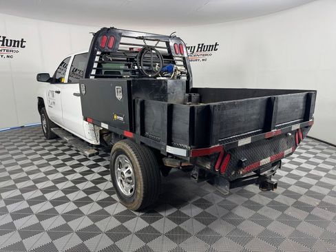 Used 2016 Chevrolet Silverado 2500 W/T w/ WT Fleet Convenience Package AWD/4WD image 9
