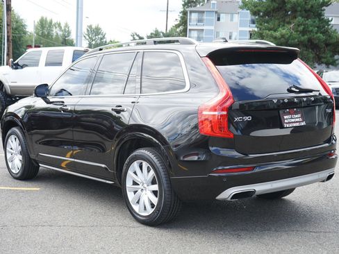 Used 2016 Volvo XC90 T6 Momentum w/ Momentum Plus Package AWD/4WD image 3
