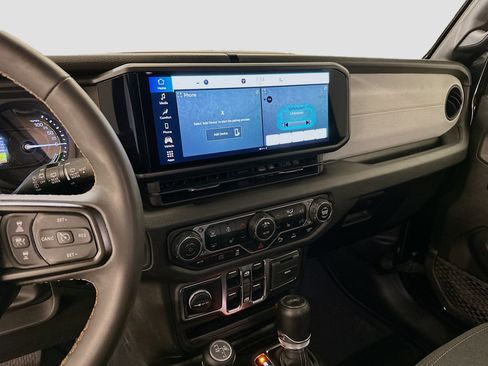 Used 2024 Jeep Wrangler Sport S w/ Convenience Group image 25