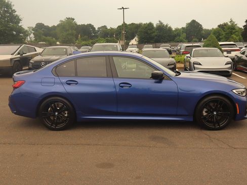 Used 2021 BMW 330i xDrive Sedan w/ M Sport Package AWD/4WD image 4