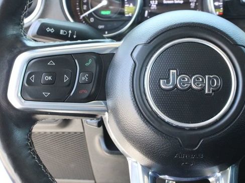 Used 2023 Jeep Wrangler Unlimited Sahara w/ Cold Weather Group AWD/4WD image 19