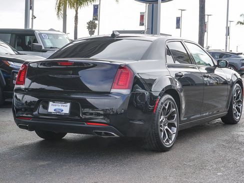 Used 2017 Chrysler 300 S RWD image 7