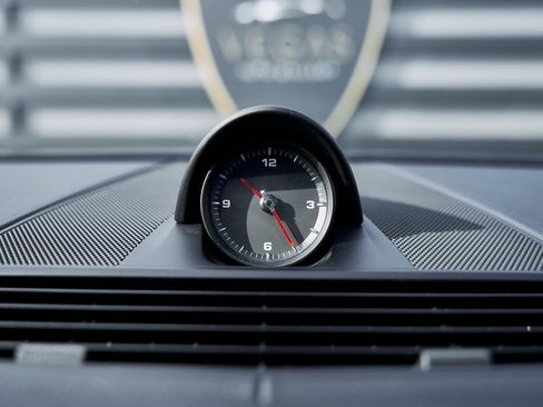 Used 2020 Porsche Panamera 4 image 80