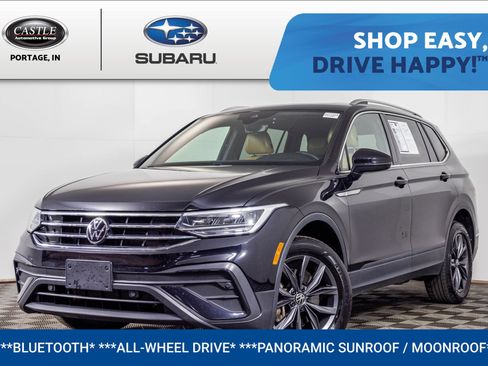 Used 2022 Volkswagen Tiguan SE w/ Panoramic Sunroof Package AWD/4WD image 1