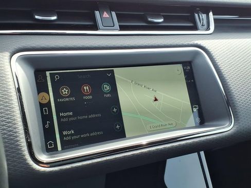 Used 2023 Land Rover Range Rover Evoque R-Dynamic S image 22