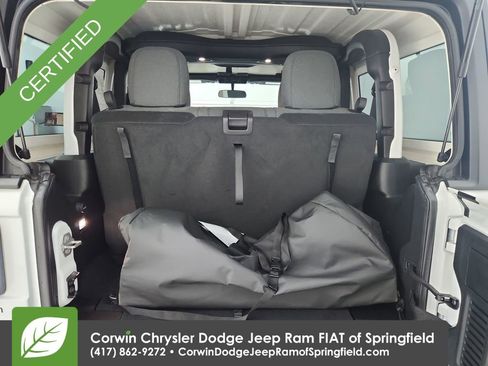 Certified 2025 Jeep Wrangler Sport image 31