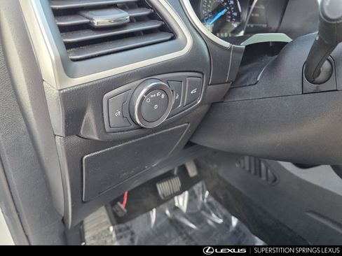 Used 2018 Ford Edge SEL w/ Equipment Group 201A image 16