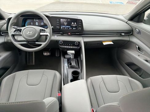 New 2026 Hyundai Elantra Sport FWD image 14