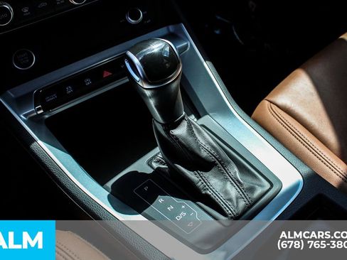 Used 2022 Audi Q3 2.0T Premium w/ Convenience Package image 37