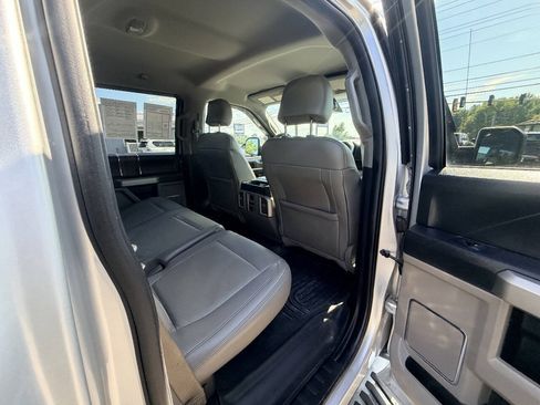 Used 2015 Ford F150 Lariat w/ Equipment Group 502A Luxury AWD/4WD image 49