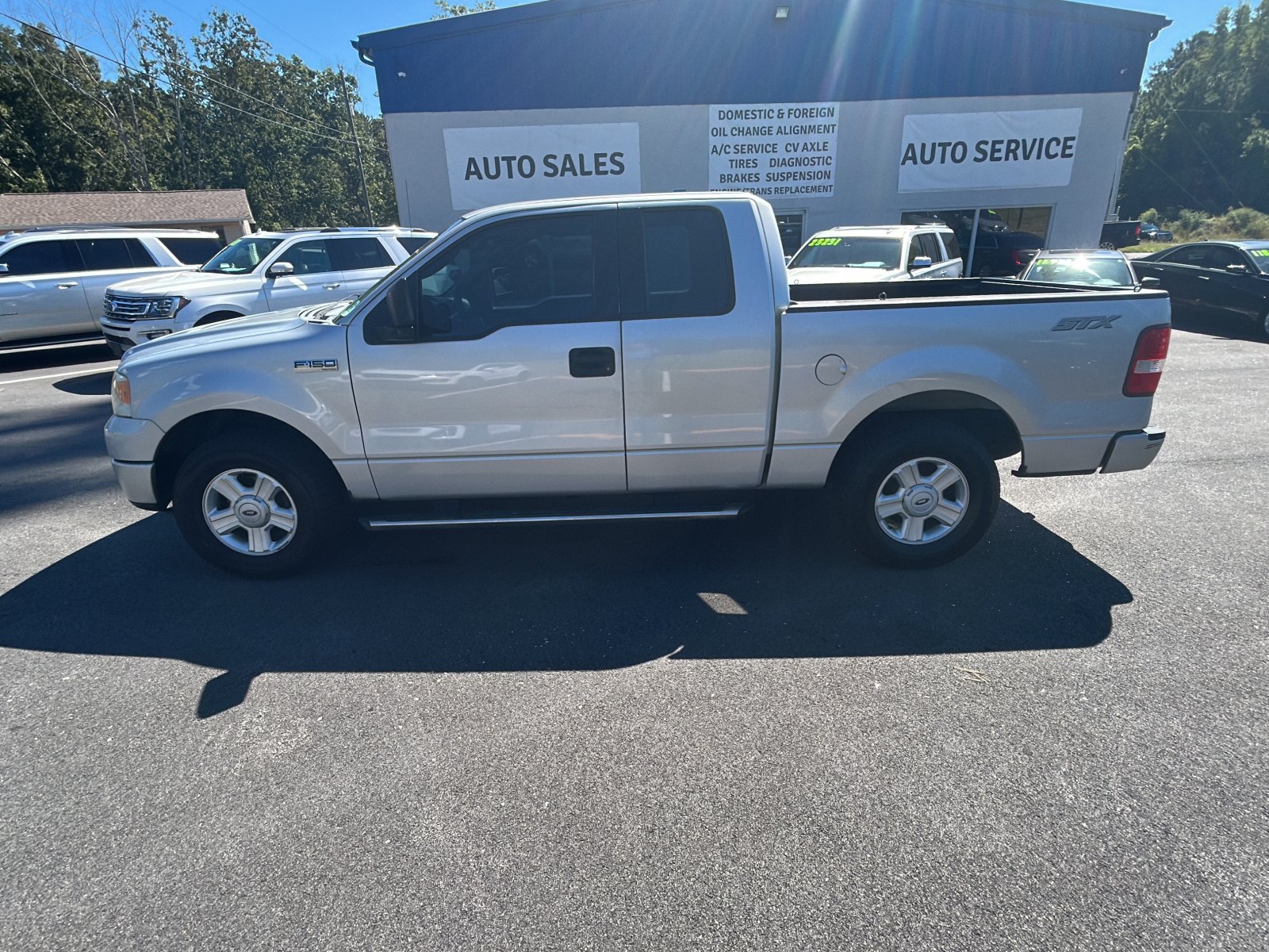 Used 2006 Ford F150 STX RWD image 2