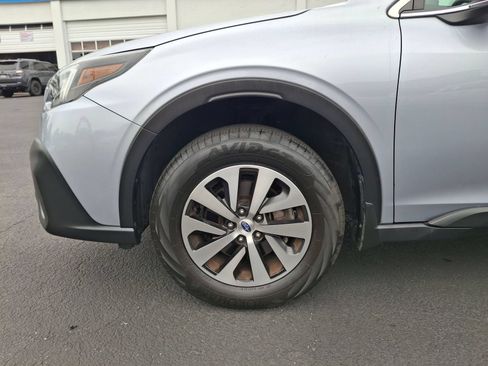 Used 2020 Subaru Outback Premium AWD/4WD image 26