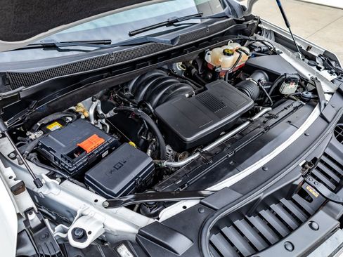 Used 2022 Chevrolet Tahoe RST w/ Sport Performance Package image 44