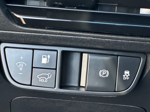 Used 2022 Kia EV6 Wind w/ Wind Technology Package image 18