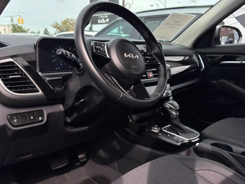 Used 2024 Kia Seltos S image 15