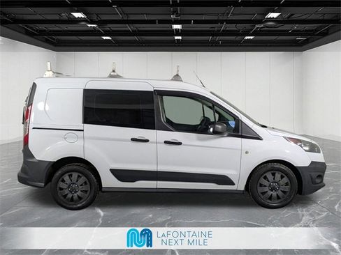 Used 2021 Ford Transit Connect XLT image 6