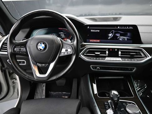 Used 2019 BMW X5 xDrive40i w/ Convenience Package AWD/4WD image 14