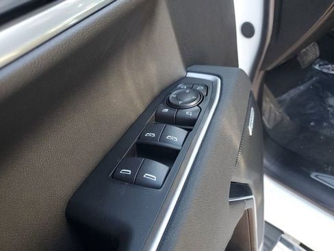 New 2026 GMC Sierra 1500 SLT w/ SLT Premium Plus Package image 20