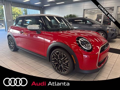 Used 2025 MINI Cooper S FWD image 1