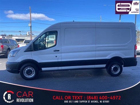 Used 2023 Ford Transit 250 Medium Roof w/ Load Area Protection Package RWD image 4