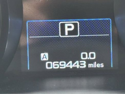 Used 2017 Subaru Legacy 3.6R Limited image 10