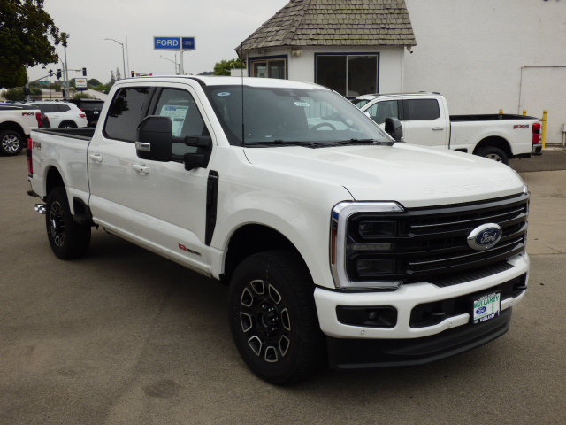 New 2026 Ford F250 Platinum AWD/4WD image 1