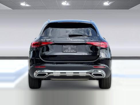 Certified 2024 Mercedes-Benz GLC 300 4MATIC image 10