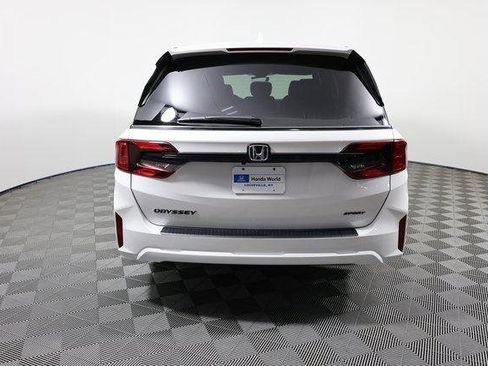 New 2026 Honda Odyssey Sport-L image 5
