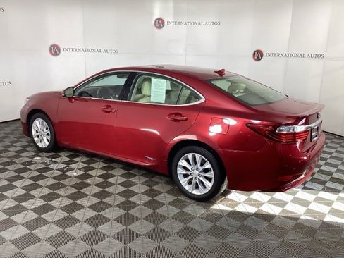 Used 2014 Lexus ES 300h image 6