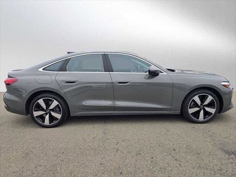 Used 2025 Audi A5 2.0T Premium w/ Convenience Package AWD/4WD image 2