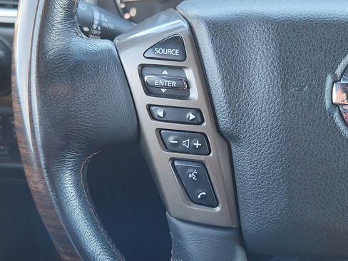 Used 2021 Nissan Titan Platinum Reserve w/ Moonroof Package image 11