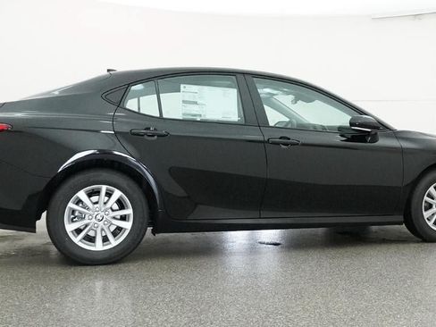 New 2026 Toyota Camry LE FWD image 26