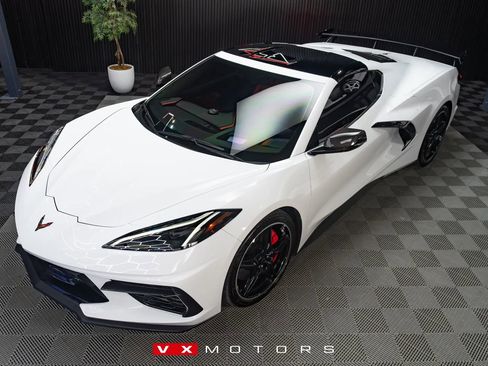 Used 2023 Chevrolet Corvette Stingray Preferred Cpe w/ Z51 Performance Package image 8