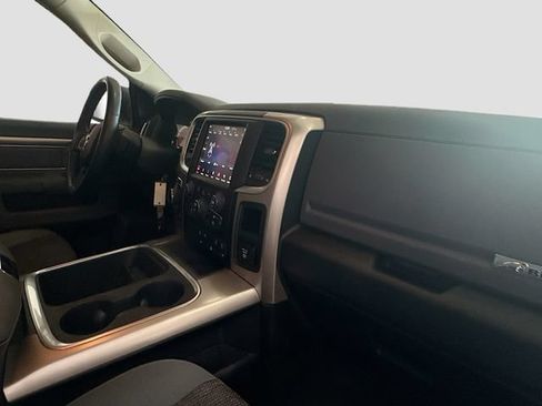 Used 2018 RAM 1500 Big Horn AWD/4WD image 29