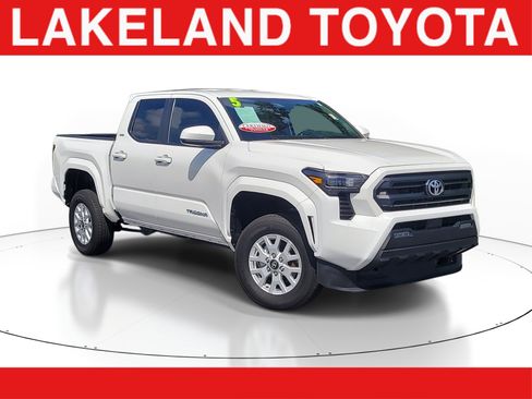 Certified 2025 Toyota Tacoma SR5 RWD image 1
