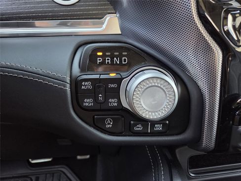 Used 2024 RAM 1500 Limited AWD/4WD image 17