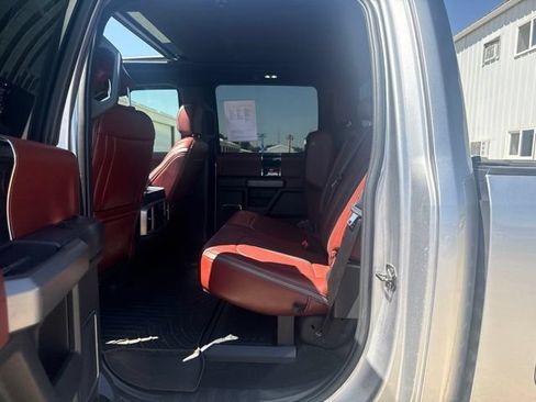 Used 2022 Ford F350 Platinum AWD/4WD image 6