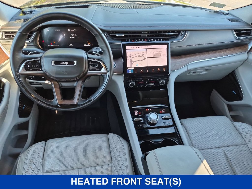 Used 2023 Jeep Grand Cherokee Summit w/ Adv Protech Group IV AWD/4WD image 19